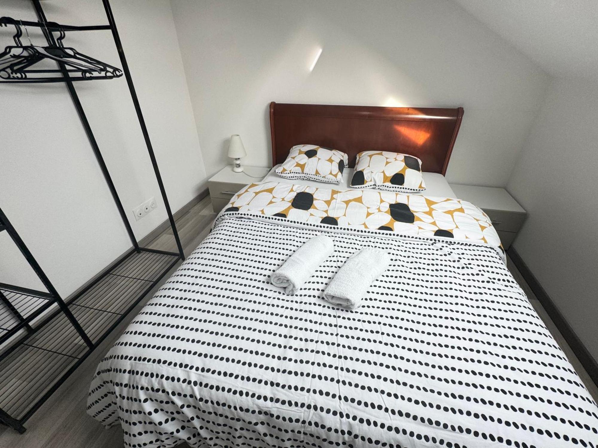 Appartement Bes,, Attique Neuf Avec Confort Wittenheim Eksteriør billede